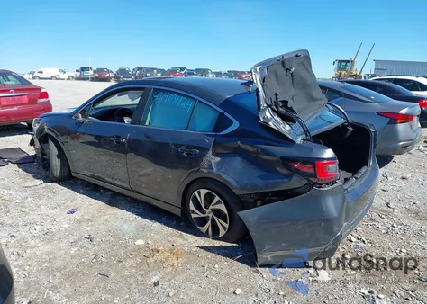 2021 Subaru Legacy Premium z USA, uszkodzony, nr VIN 4S3BWAF62M3012812